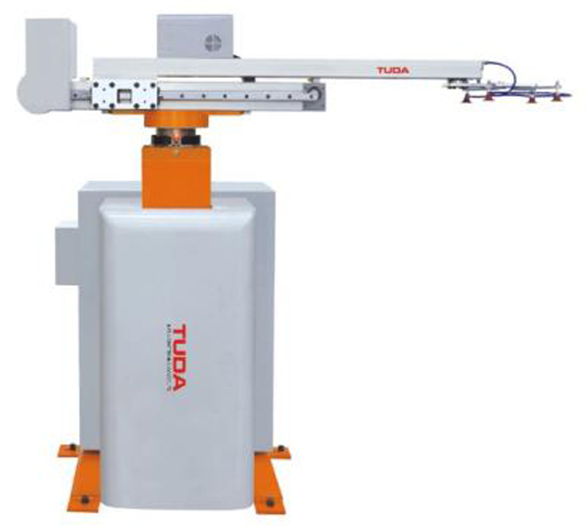 Injection molding robot